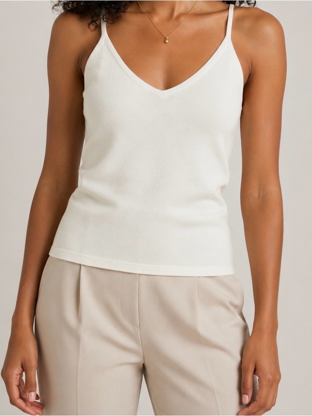 The Wrights Light Sage V-Neck Cami Size Medium Spaghetti Strap Tank Top